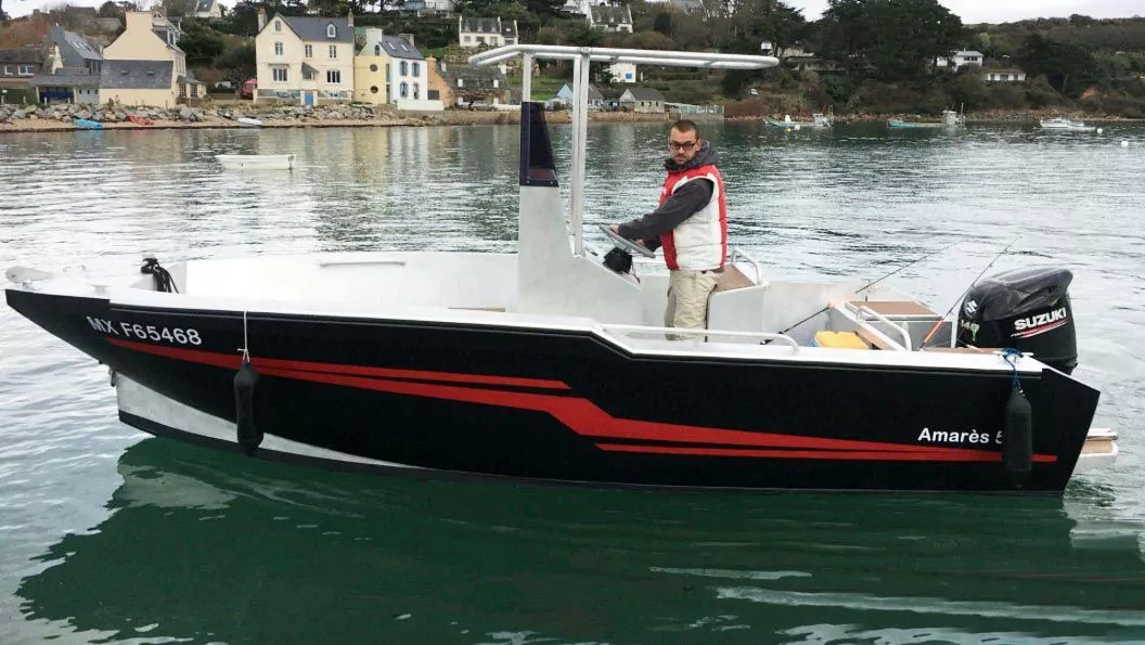 Mise à l’eau de l'Amarès 570
